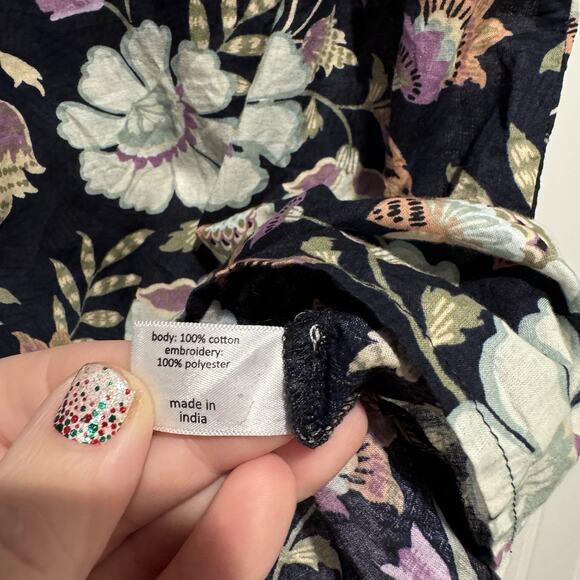 Lane Bryant Navy Floral Blouse Sleeveless Ruffled Size 16 - Picture 4 of 5